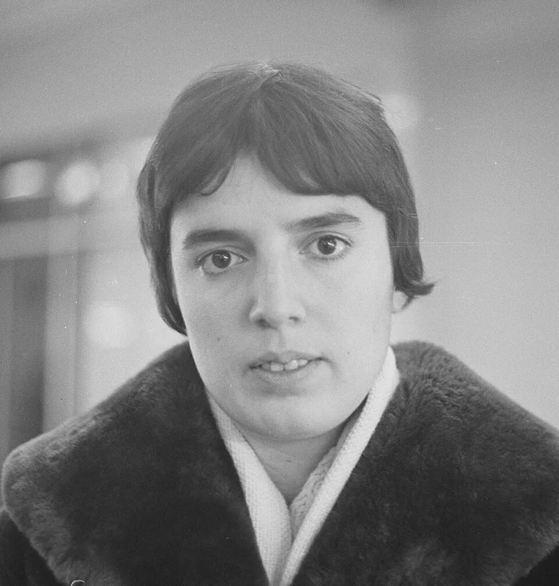Portrait of Nona Gaprindashvili
