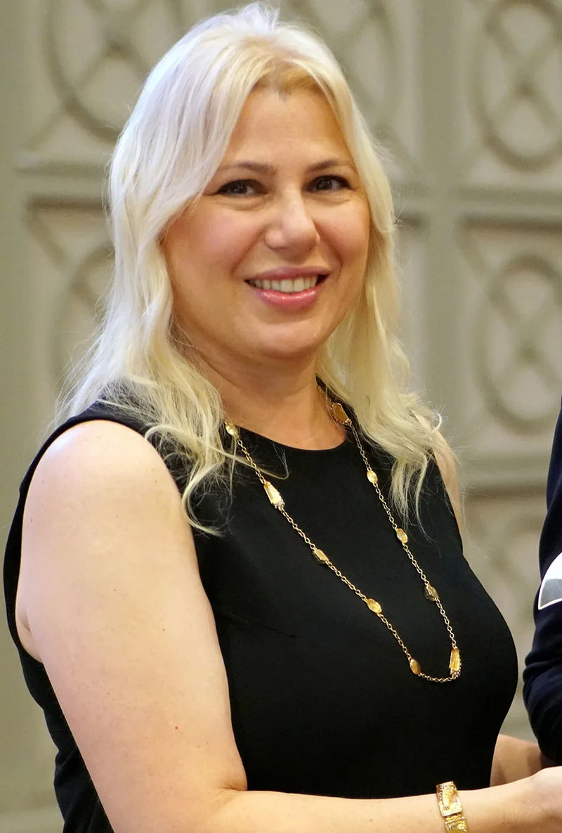 Portrait of Susan Polgar